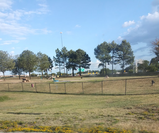 Dog Park «MacArthur Dog Park», reviews and photos, 601 E 9th St, Little Rock, AR 72202, USA
