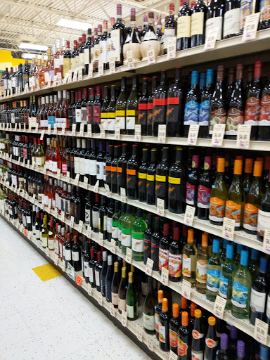 Grocery Store «Hollywood Super Market», reviews and photos, 714 N Main St, Royal Oak, MI 48067, USA