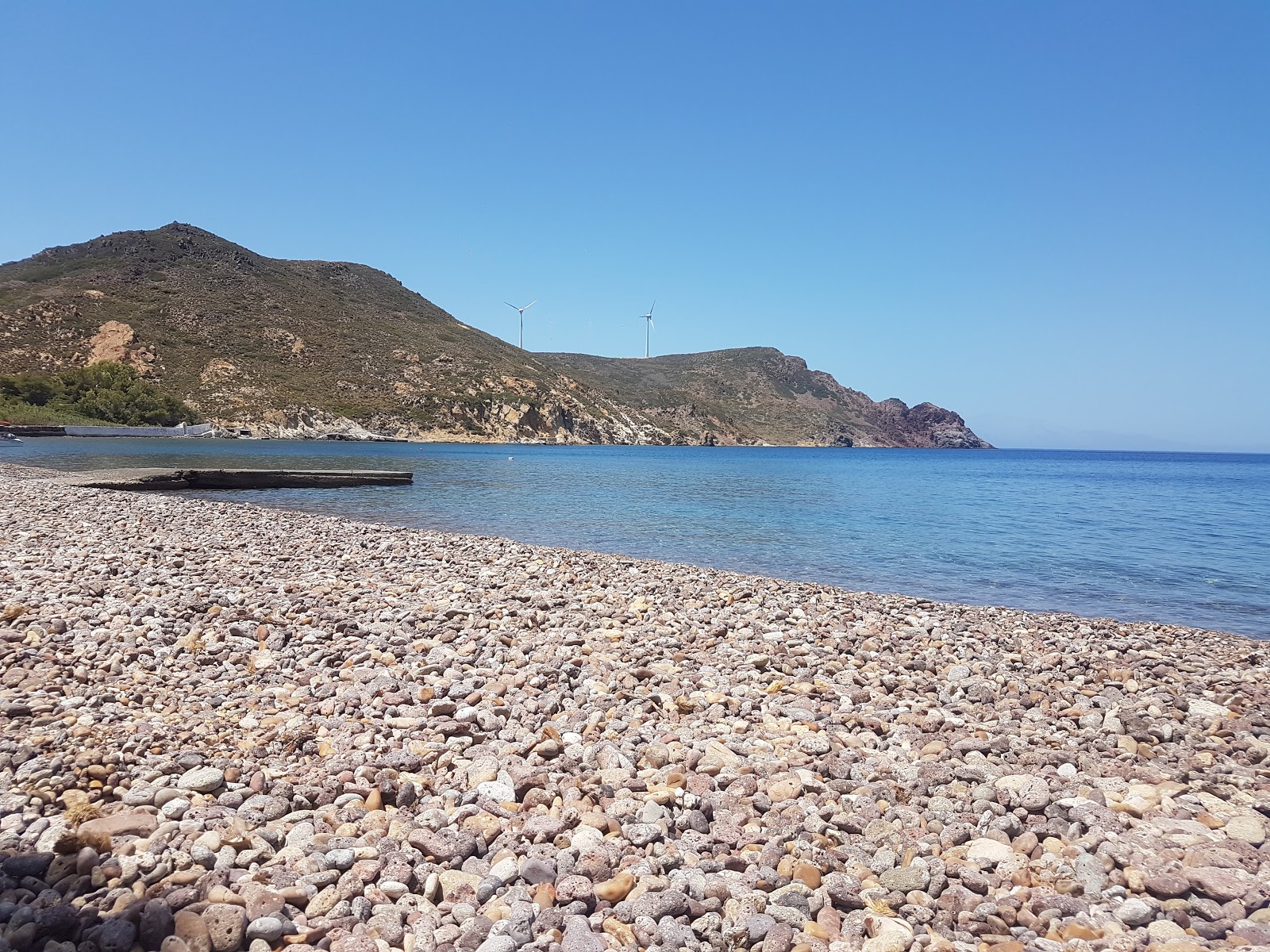 Foto di Paralia Lampi area servizi