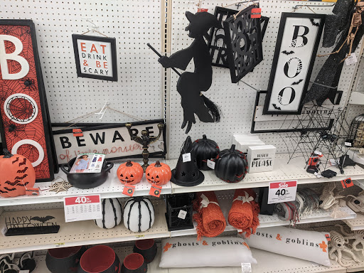 Fabric Store «Jo-Ann Fabrics and Crafts», reviews and photos, 16055 Whittier Blvd, Whittier, CA 90603, USA