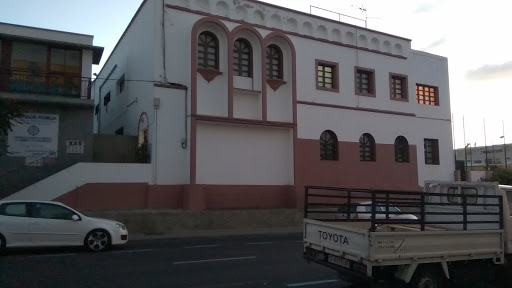 Colegio Sagrada Familia de Nazaret en Los Llanos