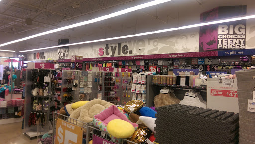 Variety Store «Five Below», reviews and photos, 255 Grossman Dr, Braintree, MA 02184, USA