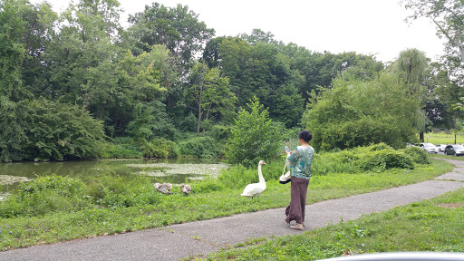 Park «Crocheron Park», reviews and photos, 214-41 34th Ave, Bayside, NY 11361, USA
