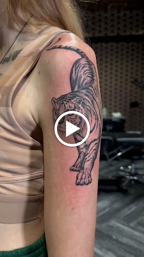 Explore tattoo ideas for belly button, creative tattoo ideas in Scottsdale, available at Victorum Tattoo shop