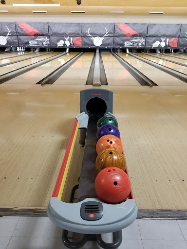 Bowling Alley «Brunswick Zone Perry Hall Lanes», reviews and photos, 4359 Ebenezer Rd, Baltimore, MD 21236, USA