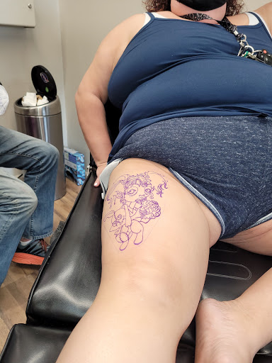 Tattoo Shop «Addicted Body Arts Studio», reviews and photos, 6517 Pearl Rd, Cleveland, OH 44130, USA