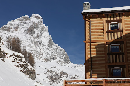 Hotel Miravidi Via Pellissier, 11021 Breuil-Cervinia AO, Italia
