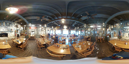 American Restaurant «Cracker Barrel Old Country Store», reviews and photos, 10090 Daniels Pkwy, Fort Myers, FL 33913, USA