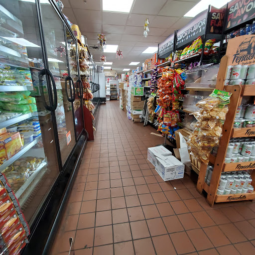 Grocery Store «Mendoza Grocery II», reviews and photos, 515 N Cedar Lake Rd, Round Lake, IL 60073, USA