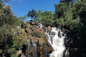 Cachoeira do Arco Iris image