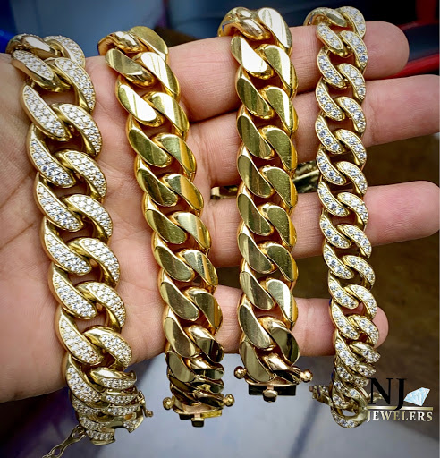 Wholesale Jeweler «N J Jewelers Inc», reviews and photos, 2201 N 10th St, McAllen, TX 78501, USA