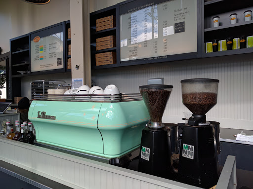 Donut Shop «Mighty-O Donuts Capitol Hill», reviews and photos, 1400 12th Ave, Seattle, WA 98122, USA