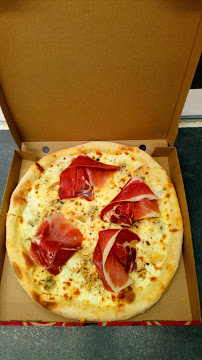 Pizza du Pizzas à emporter Pizza Stefana à Etrembières - n°10
