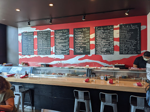 Shopping Mall «Hilldale Shopping Center», reviews and photos, 726 N Midvale Blvd, Madison, WI 53705, USA