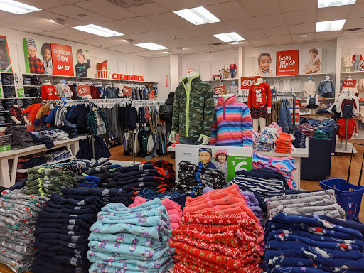 Shopping Mall «Addison Mall», reviews and photos, 2970 W Addison St, Chicago, IL 60618, USA