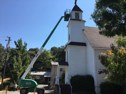 Mendocino Roofing Inc in Redwood Valley, California