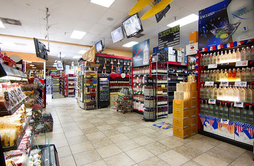 Wine Store «Luekens Liquors», reviews and photos, 944 Patricia Ave, Dunedin, FL 34698, USA