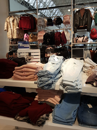 Clothing Store «Forever 21», reviews and photos, 2300 Lincoln Hwy, Langhorne, PA 19047, USA
