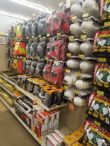 Hardware Store «Harbor Freight Tools», reviews and photos, 712 W Poplar Ave, Collierville, TN 38017, USA