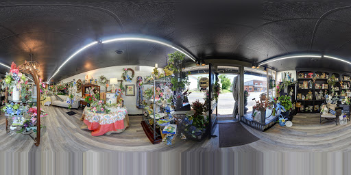 Florist «Mt Washington Florist», reviews and photos, 145 N Bardstown Rd, Mt Washington, KY 40047, USA