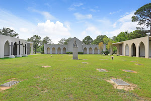 Pine Crest Funeral Home & Pine Crest Cemetery