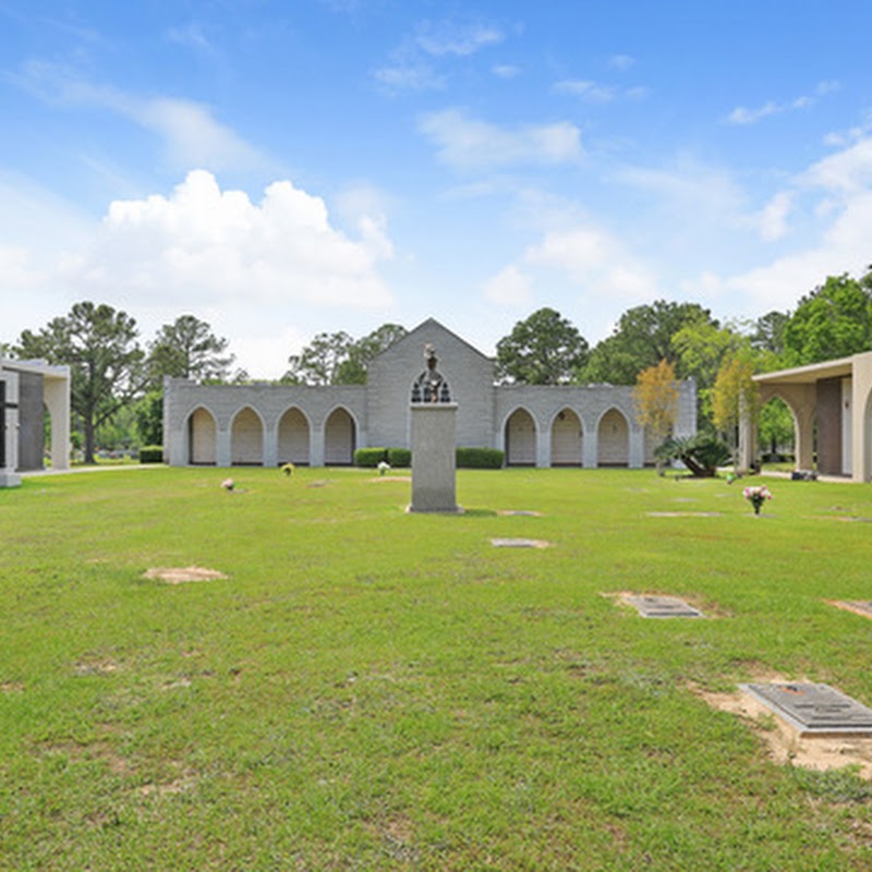 Pine Crest Funeral Home & Pine Crest Cemetery