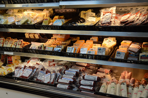 Gourmet Grocery Store «Lake Geneva Country Meats», reviews and photos, 5907 WI-50, Lake Geneva, WI 53147, USA