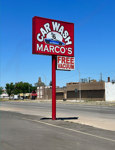 Marco’s Car Wash en Detroit