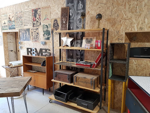 Mon Mobilier Industriel & Vintage à Vroncourt