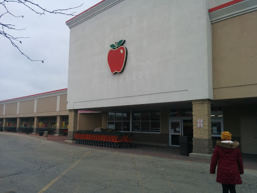 Grocery Store «Garden Fresh Market», reviews and photos, 400 Townline Rd, Mundelein, IL 60060, USA