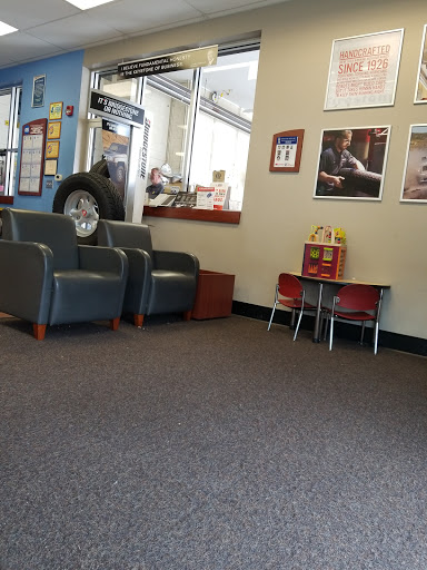 Tire Shop «Firestone Complete Auto Care», reviews and photos, 201 E Central Texas Expy, Harker Heights, TX 76548, USA