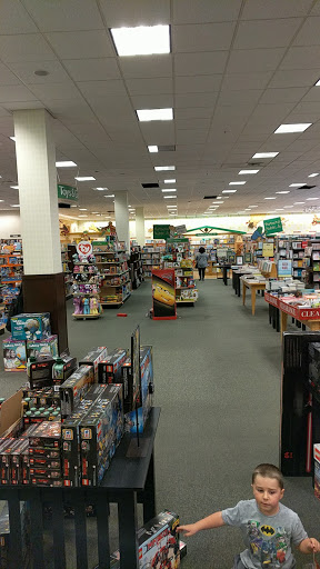 Book Store «Barnes & Noble», reviews and photos, 5500 Buckeystown Pike, Frederick, MD 21703, USA