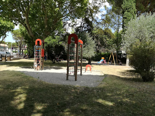 Jardin d'enfants à Vaison-la-Romaine