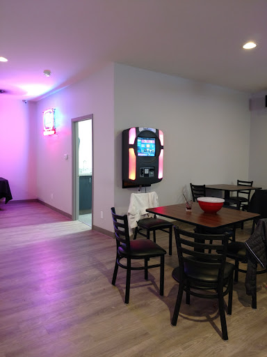 Bar «Casa Loma Bar», reviews and photos, 501 N Miami Ave, Cleves, OH 45002, USA