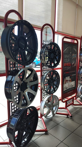 Tire Shop «Discount Tire Store - Ocala, FL», reviews and photos, 2701 SW College Rd #800, Ocala, FL 34474, USA