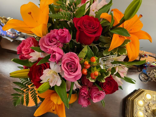 Florist «Janousek Florist Inc. & Greenhouses», reviews and photos, 4901 Charles St, Omaha, NE 68132, USA