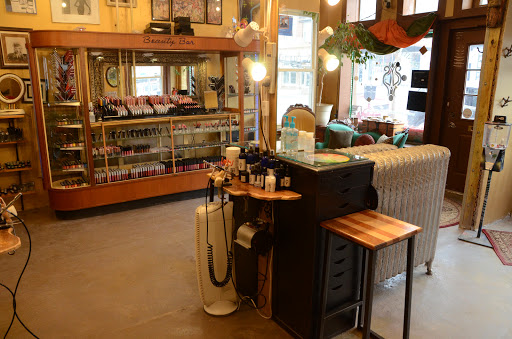 Make-up Artist «Vanity & Glamour Cosmetics / VGCosmetic Makeup Artists», reviews and photos, 547 28th St, Des Moines, IA 50312, USA