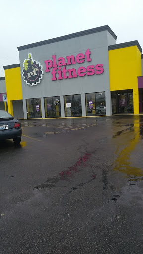 Gym «Planet Fitness», reviews and photos, 1111 N Dixie Hwy #17, Elizabethtown, KY 42701, USA