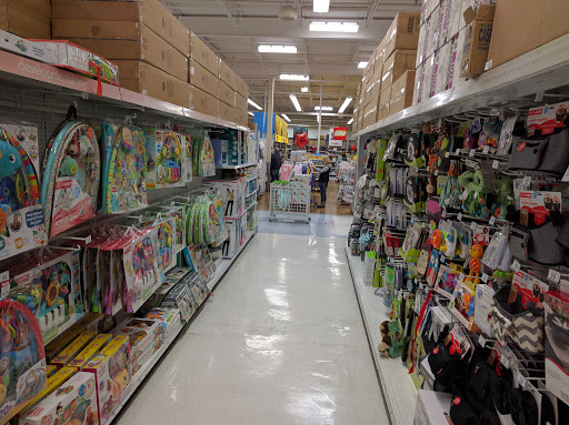 Shopping Mall «Dedham Mall», reviews and photos, 300 Providence Hwy, Dedham, MA 02026, USA