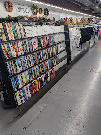 Thrift Store «Community Thrift Store», reviews and photos, 19720 E Arrow Hwy, Covina, CA 91724, USA