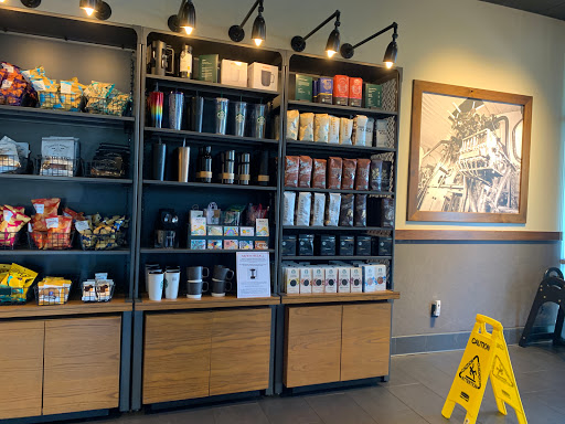 Coffee Shop «Starbucks», reviews and photos, 2034 N Highland Ave, Jackson, TN 38305, USA