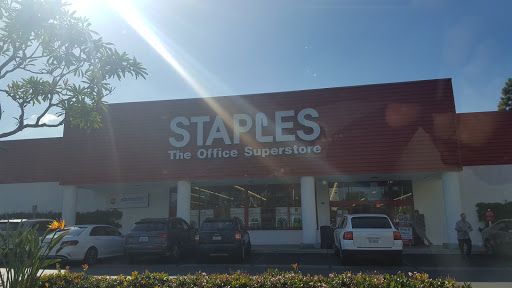 Staples image