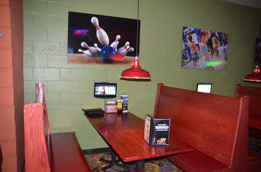 Bowling Alley «Cedar Lanes», reviews and photos, 1935 Cleveland Rd W, Sandusky, OH 44870, USA