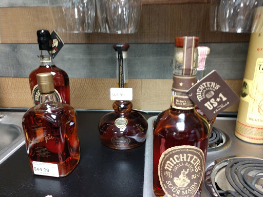 Liquor Store «Applejack Wine & Spirits», reviews and photos, 3320 Youngfield St, Wheat Ridge, CO 80033, USA