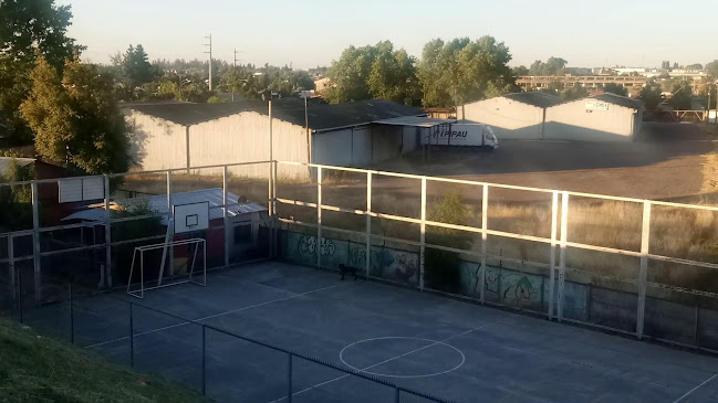 Opiniones de Area Deportiva en Chillán - Campo de fútbol