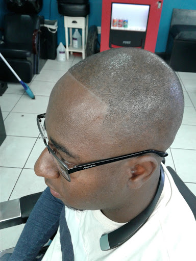 Barber Shop «Top Choice Barbershop», reviews and photos, 32 SE 4th Rd, Homestead, FL 33030, USA