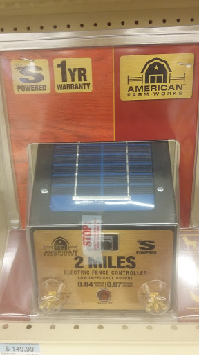 Home Improvement Store «Tractor Supply Co.», reviews and photos, 200 Garrett Morris Pkwy, Mineral Wells, TX 76067, USA