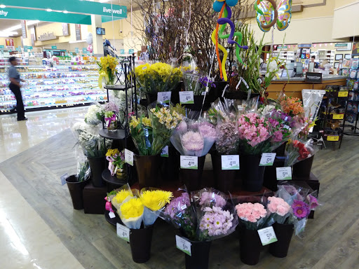 Grocery Store «Tom Thumb», reviews and photos, 302 S Park Blvd, Grapevine, TX 76051, USA