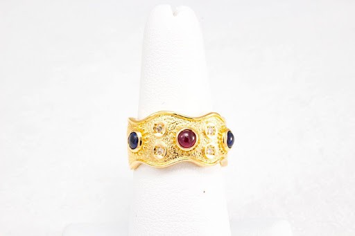 Jewelry Store «Royalty Fine Jewelers», reviews and photos, 10500 Ulmerton Rd #656, Largo, FL 33771, USA