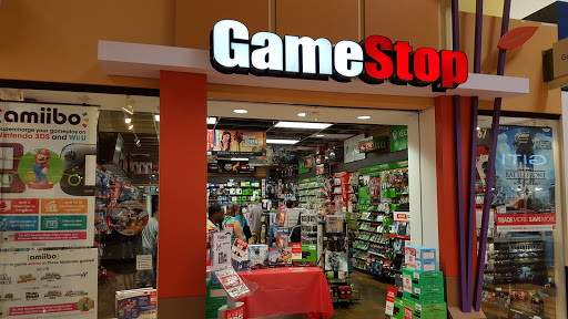 GameStop, 5900 Sugarloaf Pkwy, Lawrenceville, GA 30043, USA, 